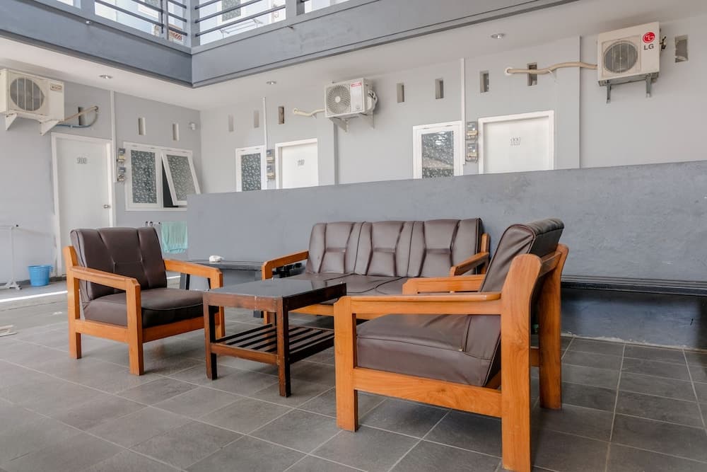 Capital O 1176 J3 Residence Syariah