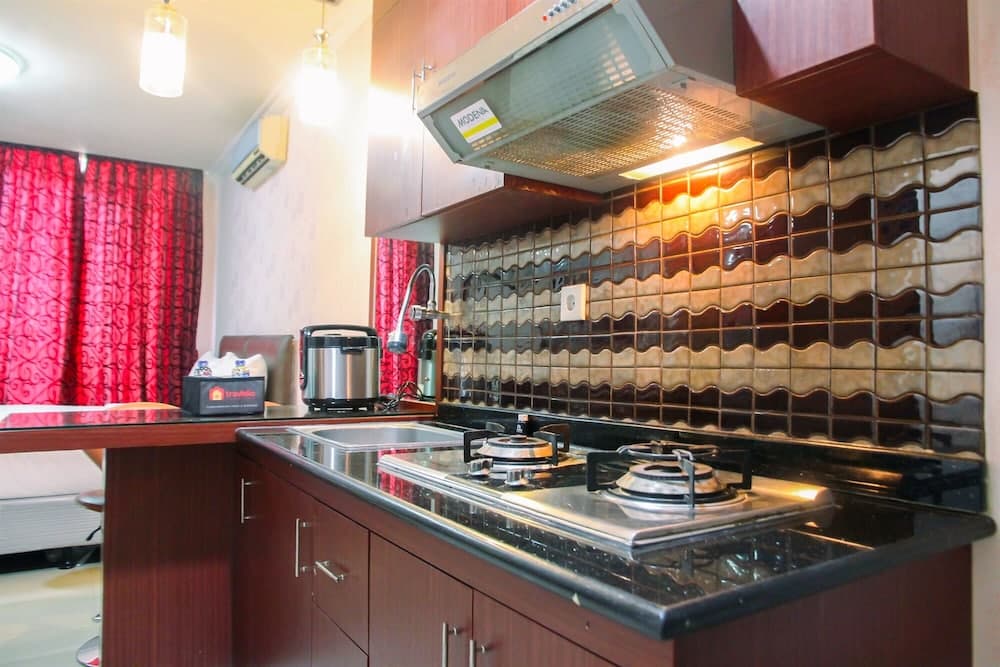 Relaxing Studio Apartment at Mangga Dua Residence