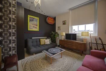 Old Town Grade II Listed 2 Bed