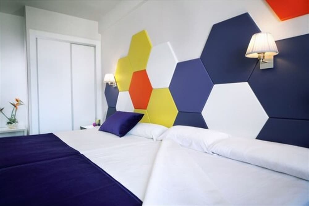 Evenia Zoraida Resort