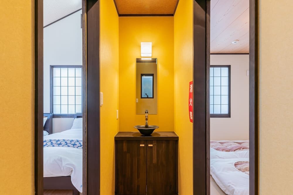 Yadoya Asakusa Sen no Kaze