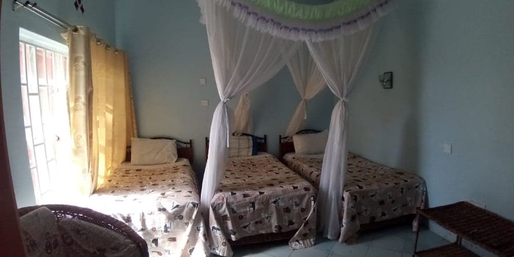 Taphe Guest House Resort