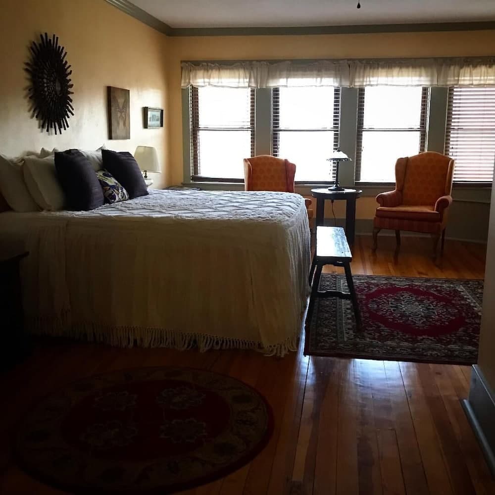 Laughing Heart Lodge