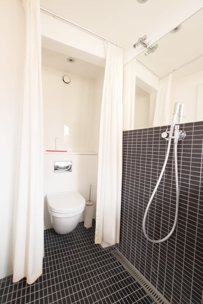 Central Canal Apartments 7