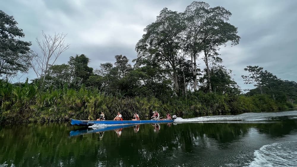 Ditsowou Lodge & Tours