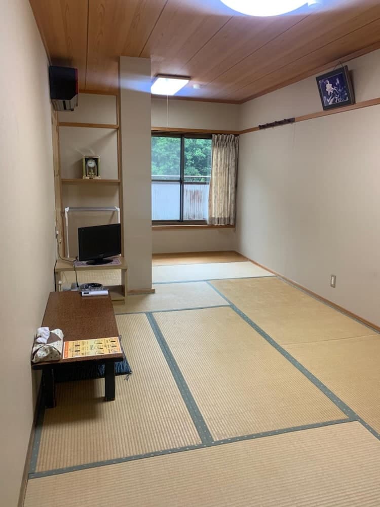 Kawayu onsen Minshuku SUMIYA