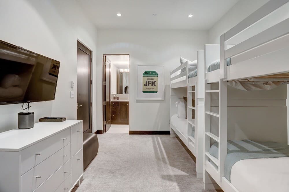 Luxury Seclusion-stunning Mtn Views-access To Base Amenities 4 Bedroom Duplex