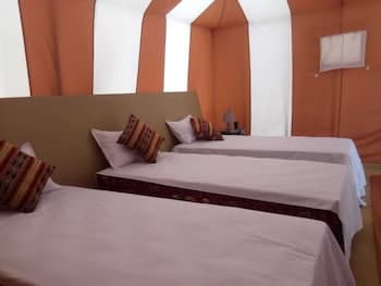 Desert Atmospher Camp