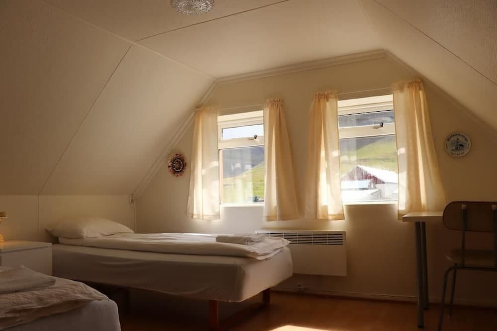 Thurranes guesthouses