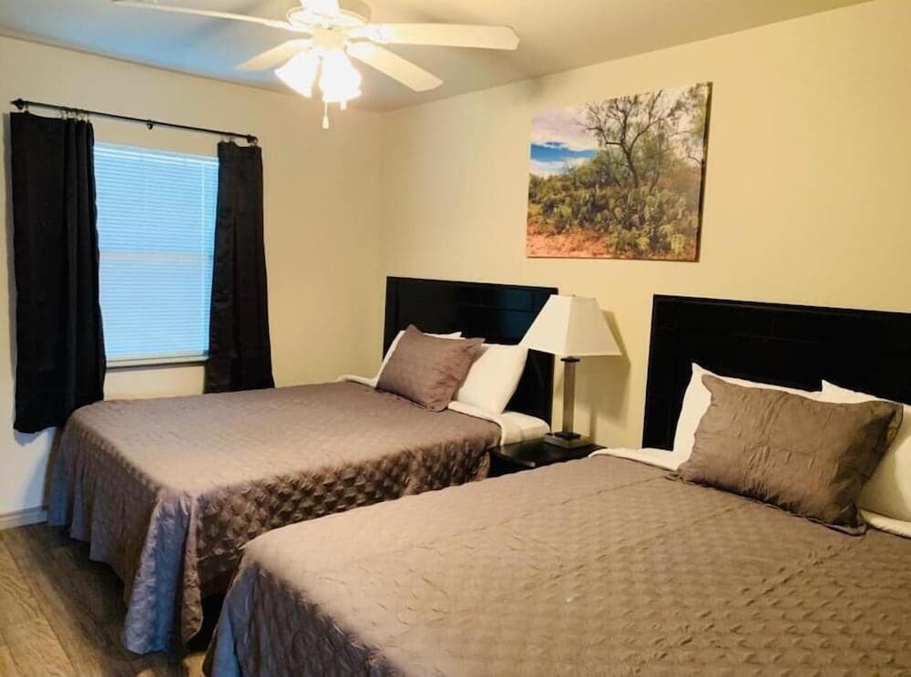 Eagle's Den Suites Andrews a Travelodge by Wyndham