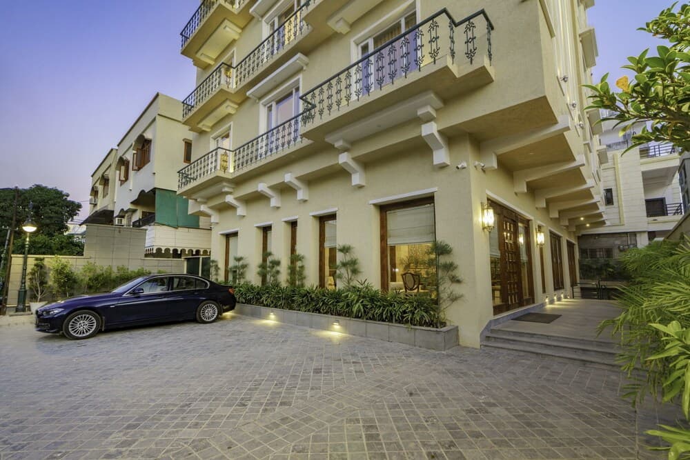 hotel image