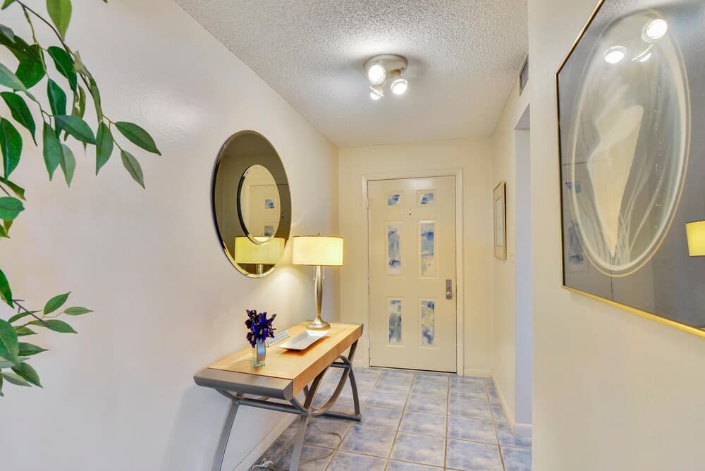 Land's End 401 Building 10 Corner Unit, Beachfront Condo!