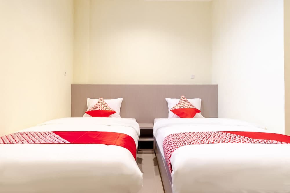 OYO 1185 Bukit Toedjoeh Residence Syariah