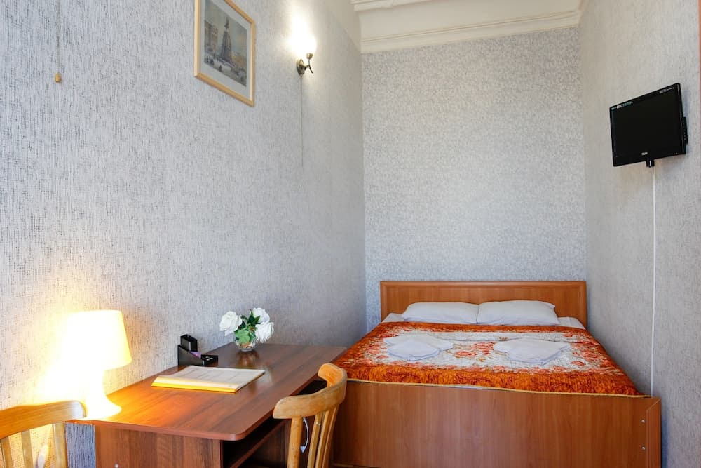 Guest rooms on Petropavlovskaya