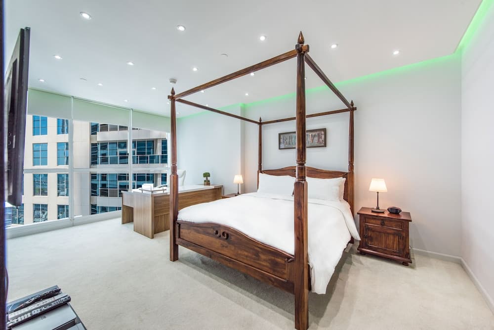 bnbme - 3B-23Marina-1206