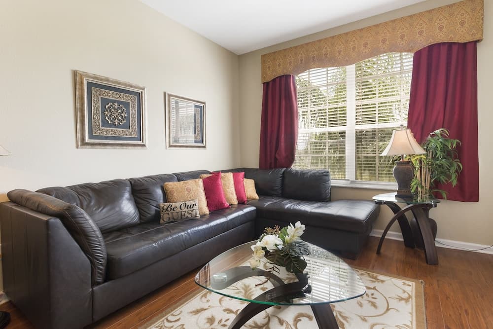 Our Quiet Retreat by VillaDirect