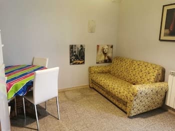 Via zeffiro apartment