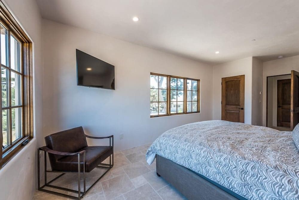 Lx14: Luxury Golf Course Villa With 360 Ocean View