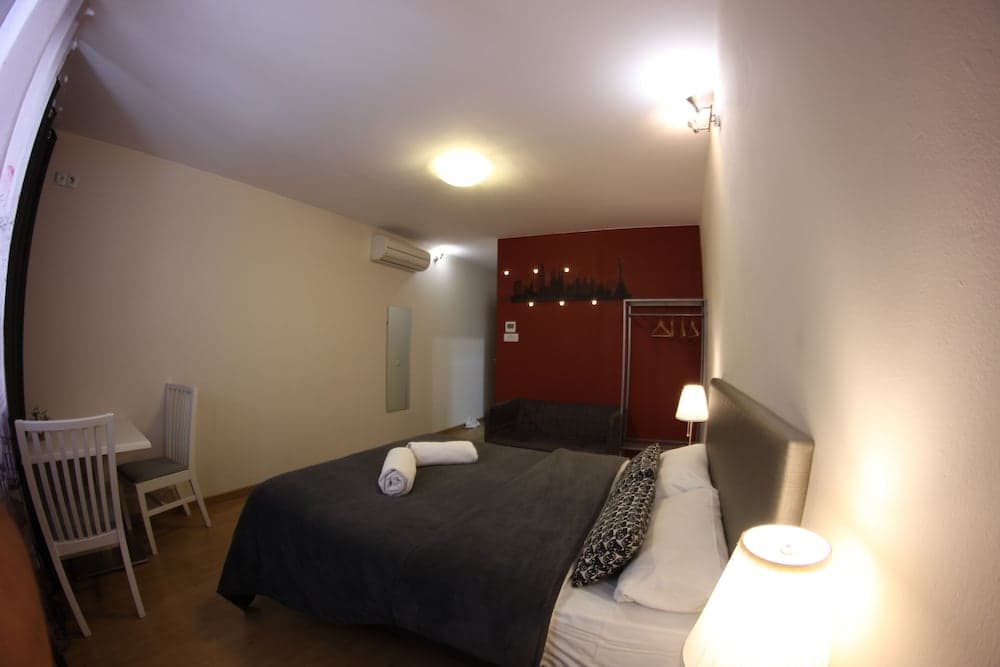 Guest House Barcelona Bruc Hostel I & II
