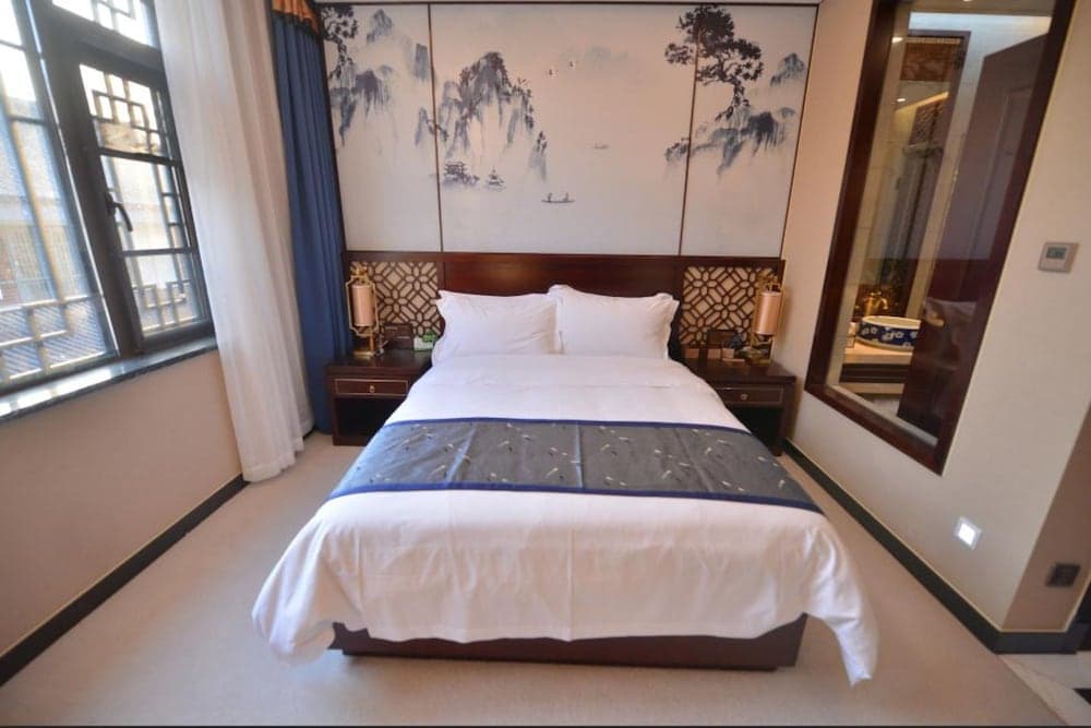 Jingcui Huanyi Hotel