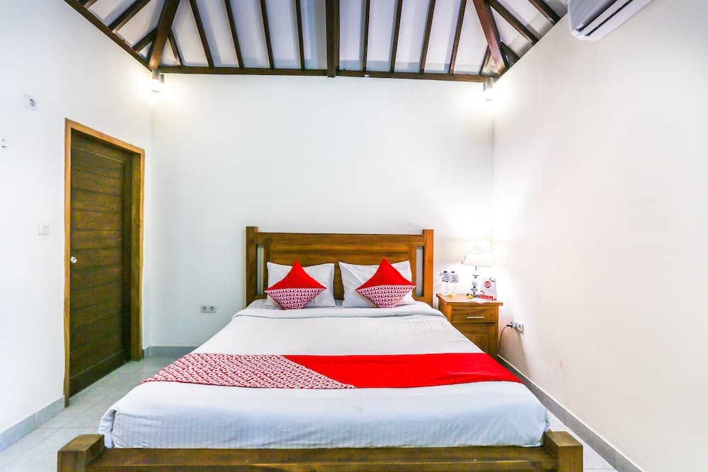 OYO 1544 Ozzy Cottage & Bungalow