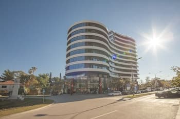 Royal Gardens Paradise