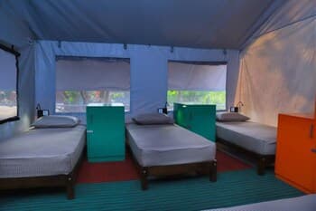 Hangover Hostels Sigiriya