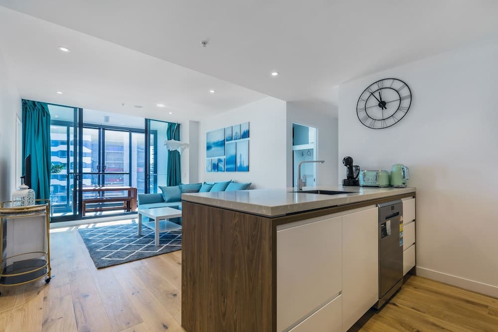 FV Dream 2 BED Apt+ Pool+ Free Parking Qfv211-16