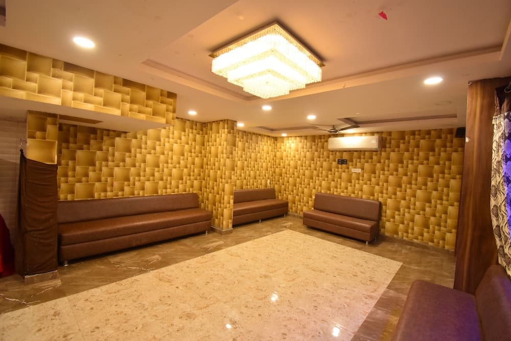OYO 60291 Hotel Siddhi Vinayak
