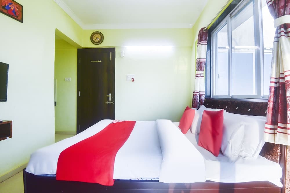 OYO 62456 Dream Palace