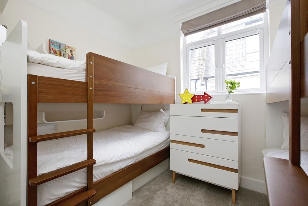 Quiet Historic Mews- Hyde Park