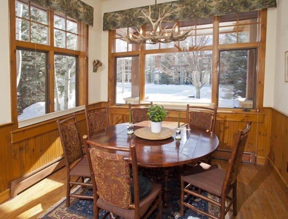 1-arrowhead 45 River Dance Way 5 bed