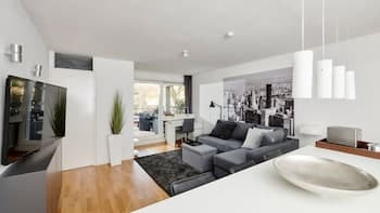 criston apartments modern flat near the clinic