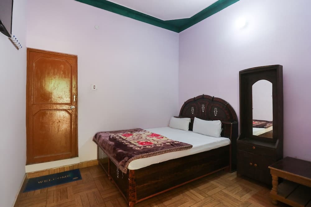 SPOT ON 49131 New Shiv Shakti