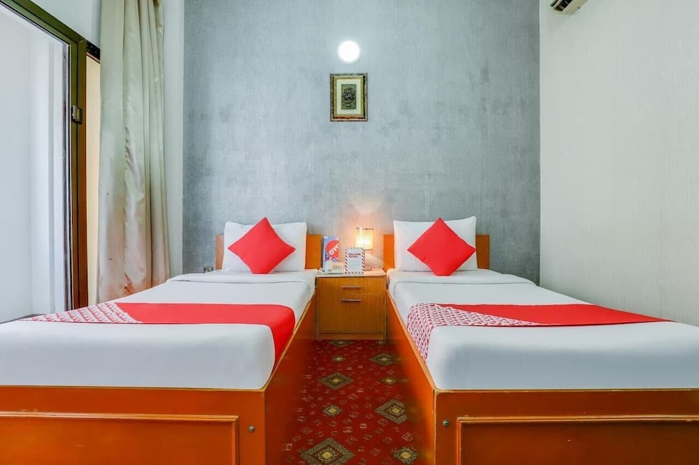 OYO 339 Vienna Hotel