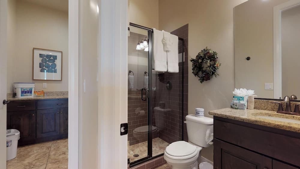 Zion Get Away At Coral Ridge 3 Bedroom Apts by RedAwning