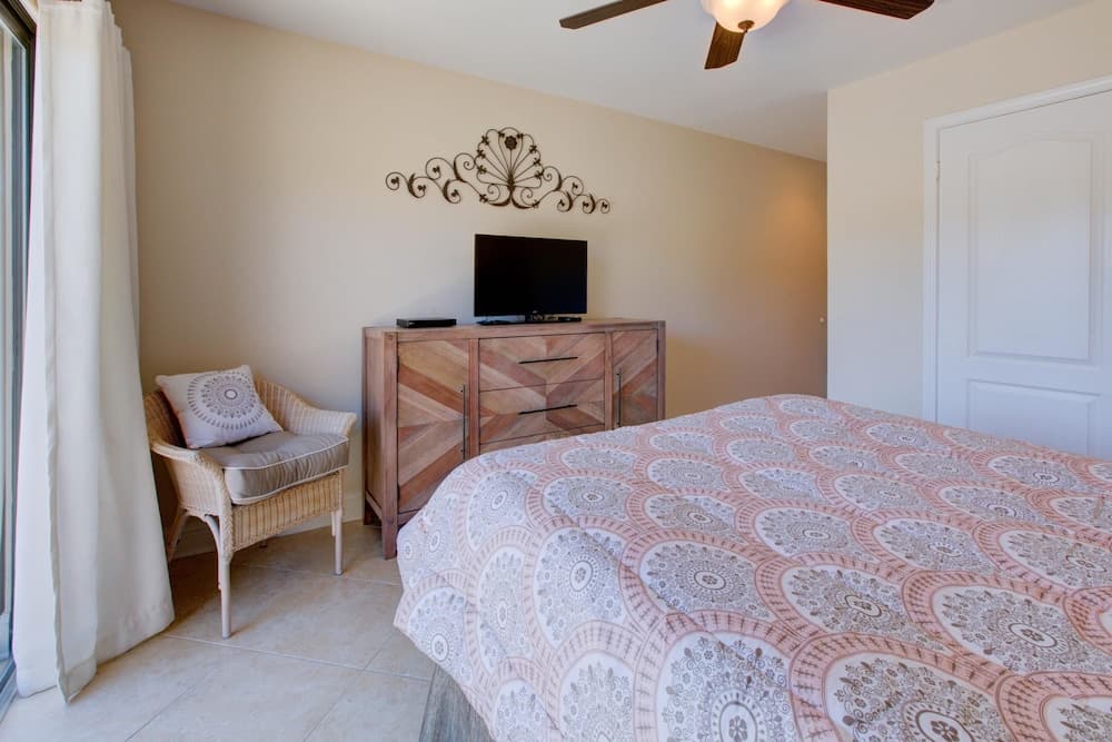 Beachwalk Villa 5204