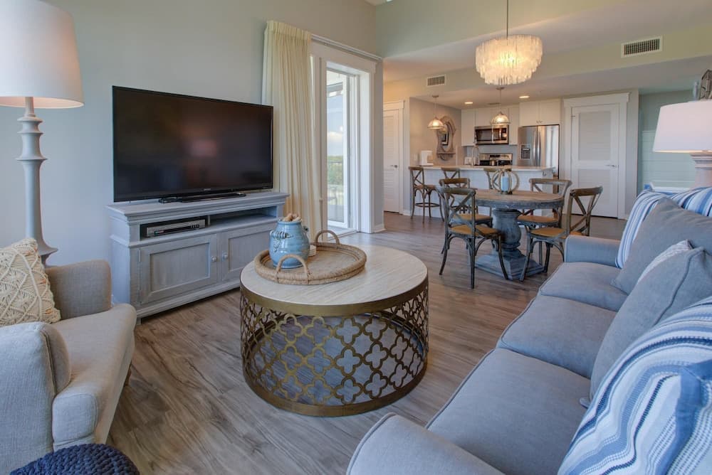 Elation 5722 Flr7 1BR 1BA 4