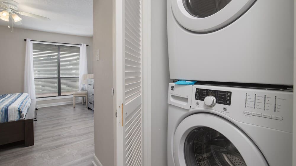 Bayou Village 615g 2BR 3BA 6