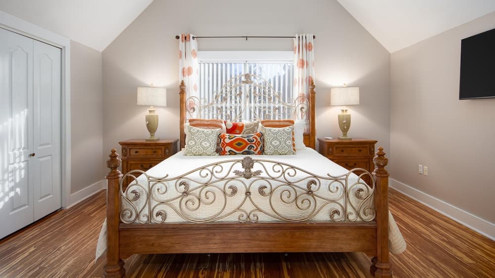 Mermaids and Magnolias