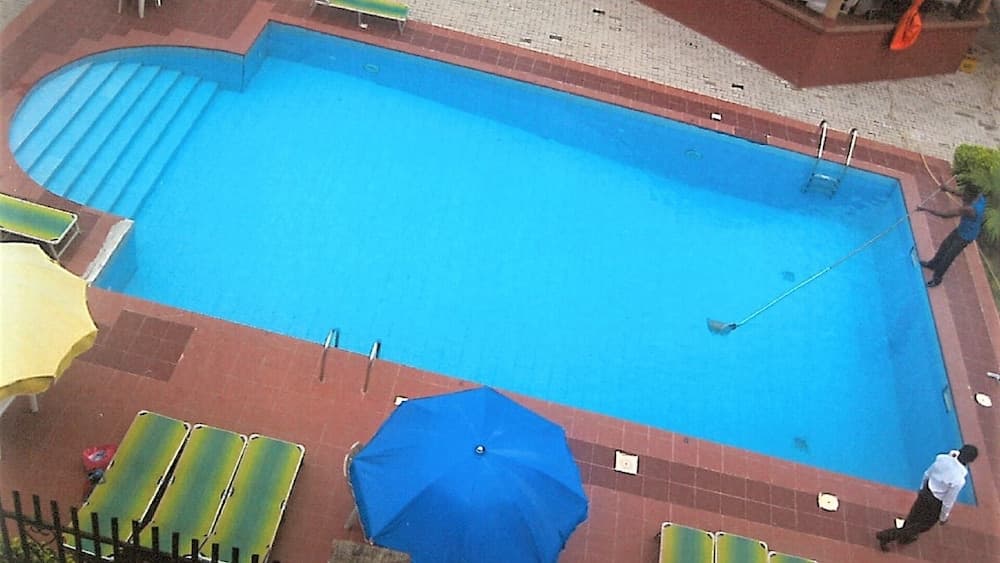 Mangel Hotel and Suites