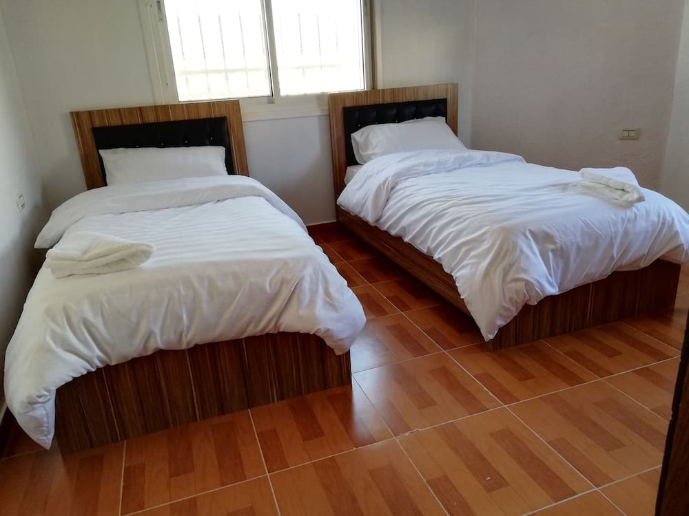 Jabal Bed & Breakfast