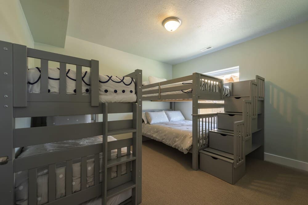 Lotus Lodge With Bear Lake Luxury Rentals