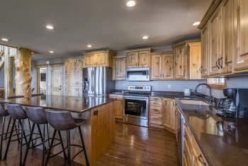 Harbor Lodge has Expansive Deck Views and Located Directly Across From the Marina!