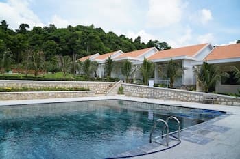 OYO 642 PHU MY HUNG BUNGALOW