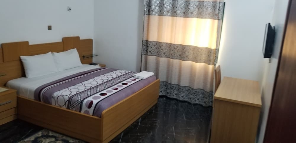 Ragaray executive suites