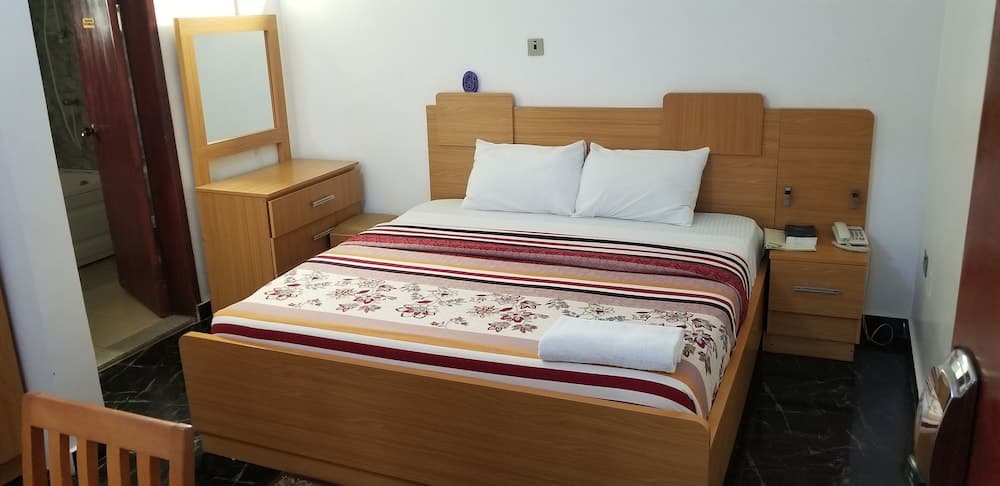 Ragaray executive suites