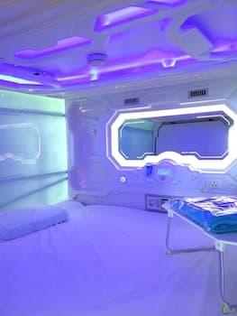 Power Nap Koltsovo - Capsule Hotel