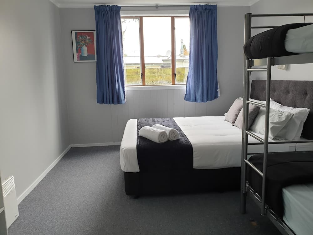 Manowhenua Lodge - Hostel