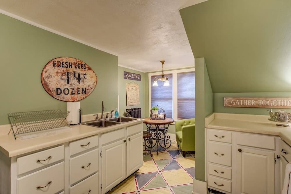 Whimsical Flat Color Unique & Chic Boutique